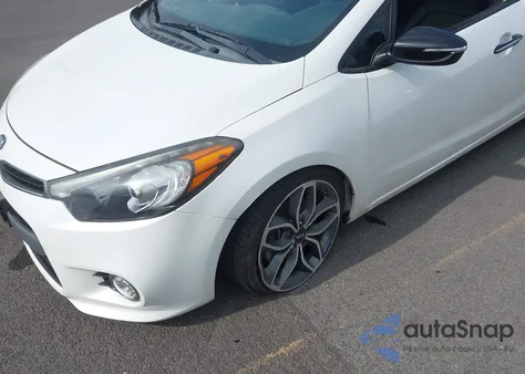 2016 Kia Forte Sx z USA, uszkodzony, nr VIN KNAFZ5A33G5631230